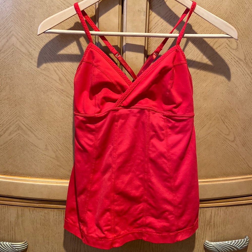 Lululemon convertible tank